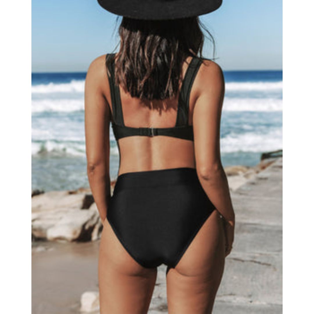 Sinforosa | Bikini liso de tiro alto con top en V