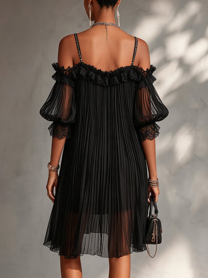 Larissa-Raquel | Vestido Corto de Gasa con Encaje