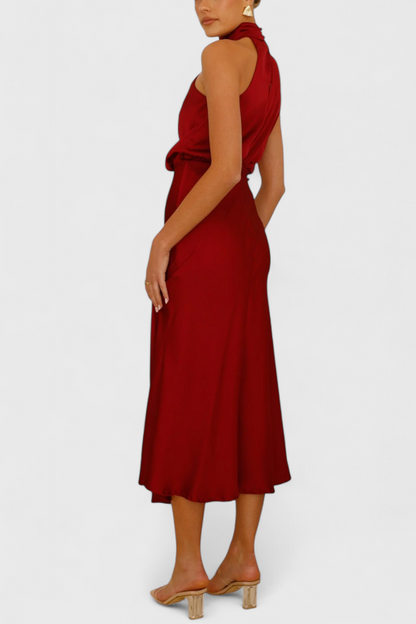 Rina | Vestido Elegante de Cuello Halter Drapeado