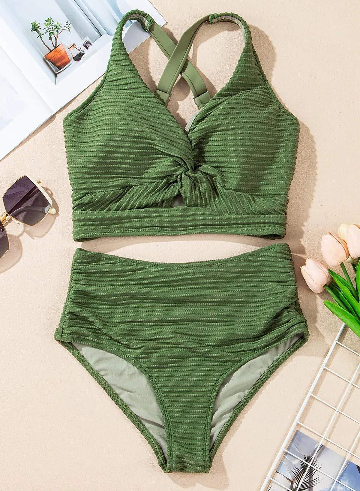 Crescencia | Bikini texturizado de tiro alto con top cruzado