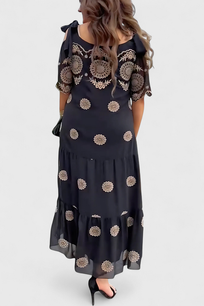 Cathy | Vestido de Verano Elegante de Malla con Diseño Hueco y Corte Fluido