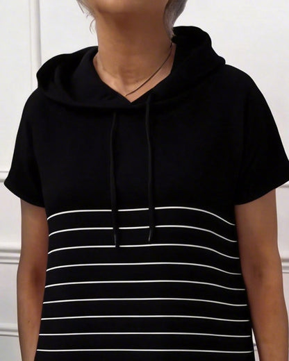 Nydia | Vestido Casual con Capucha y Rayas de Punto