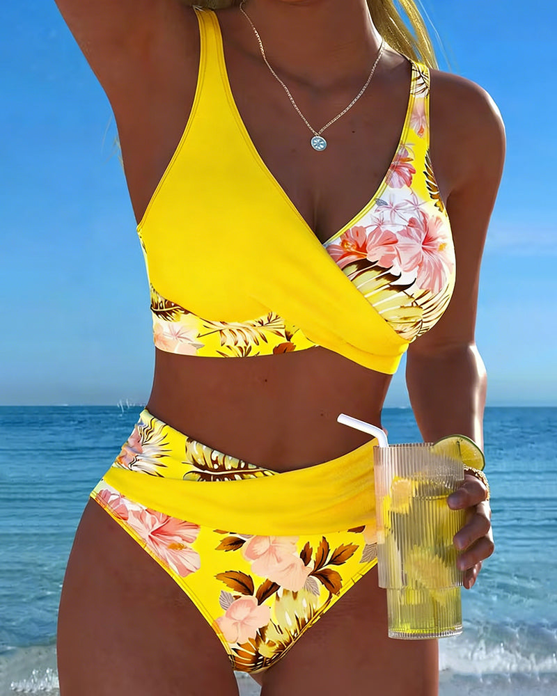 Consuelo | Bikini floral de dos piezas con contraste