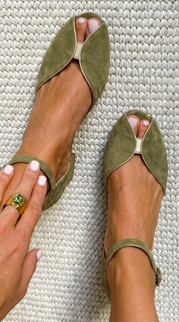 Piedad | Sandalias Planas de Ante