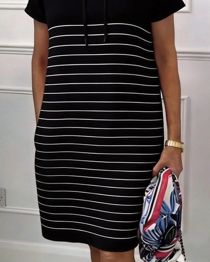 Nydia | Vestido Casual con Capucha y Rayas de Punto
