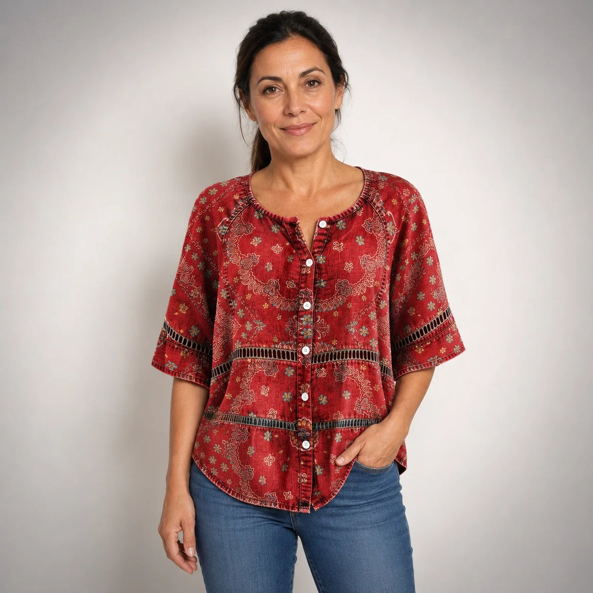 Guadalupe | Camisa Vintage con Estampado Étnico de Manga Tres Cuartos