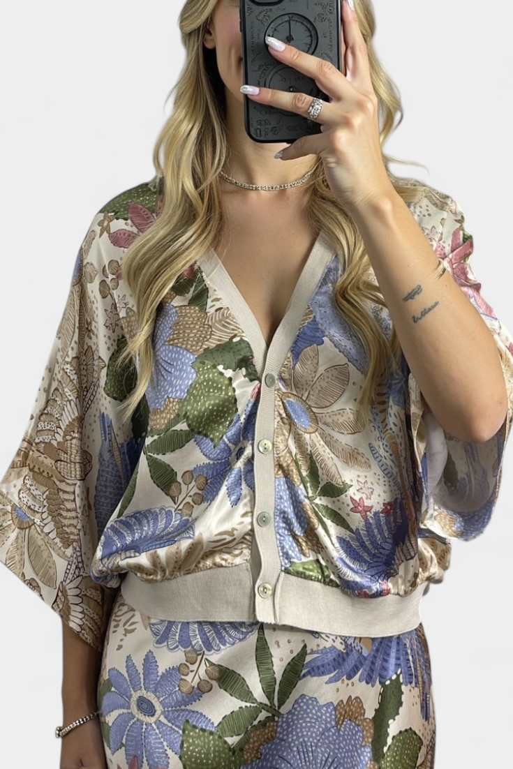 Camila-Patrícia | Conjunto Suave de Blusa y Falda de Cola de Pez Floral