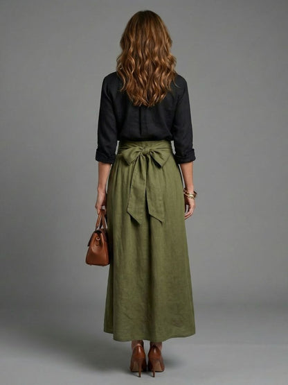 Yara-Rita | Conjunto Blusa Negra y Falda Midi Verde Oliva