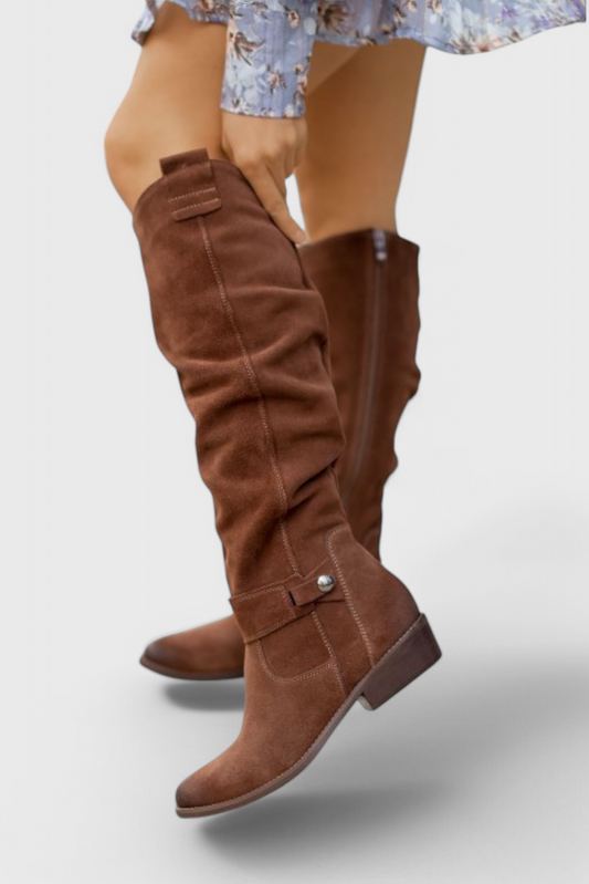 Celine | Botas Altas de Estilo Retro