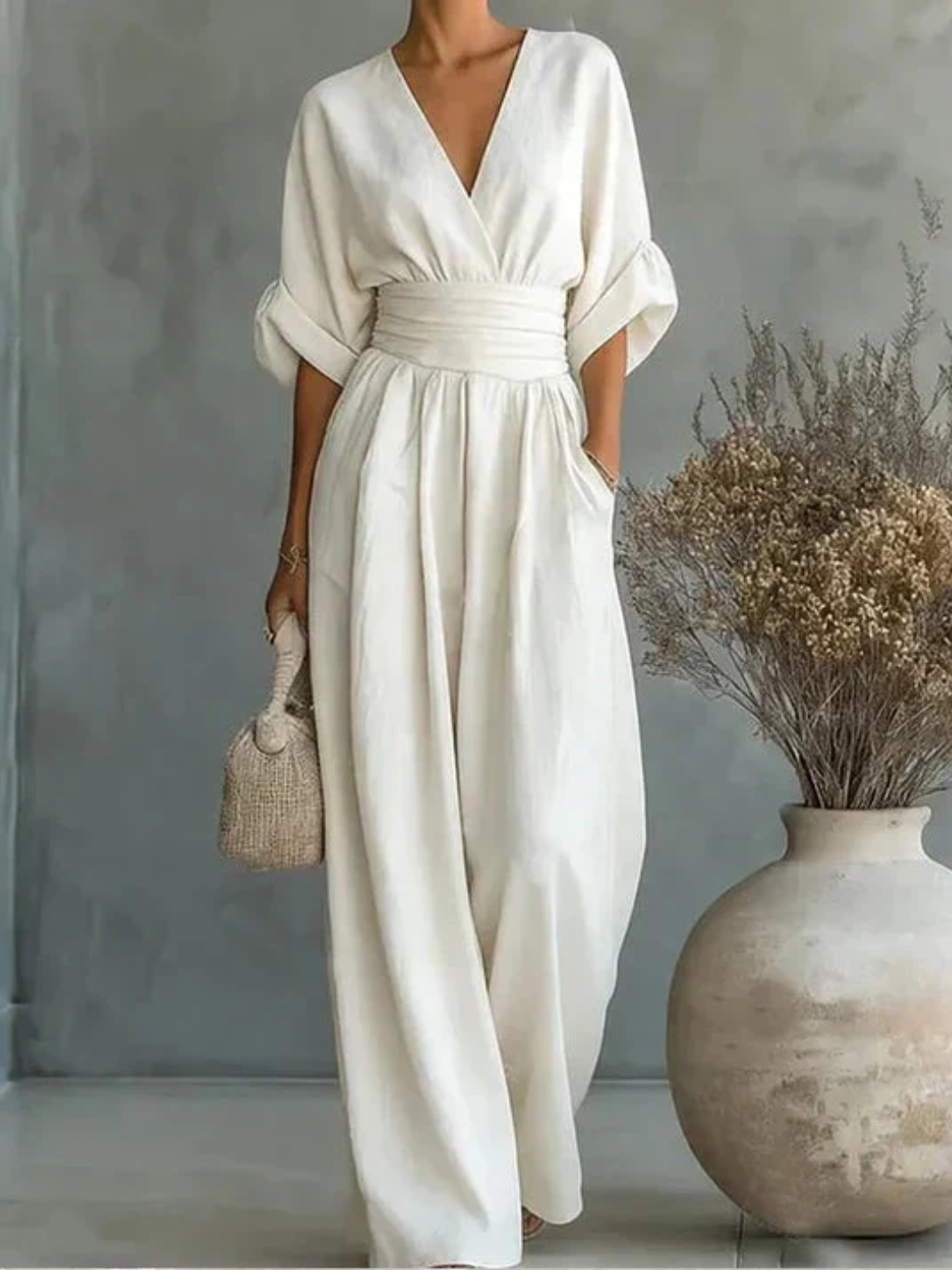 Ileana | Mono Largo Fluido con Escote en V
