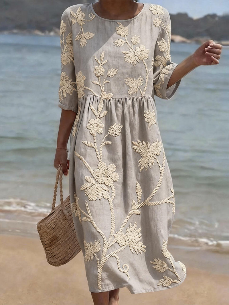 Lúcia-Isabela | informal de mujer con estampado floral.