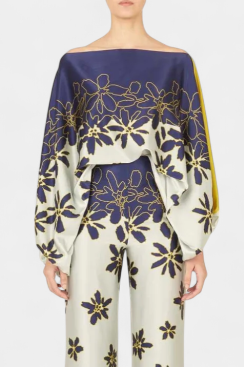 Joana-Maria | Conjunto de Dos Piezas con Hombros Descubiertos y Pantalones Amplios Estampados