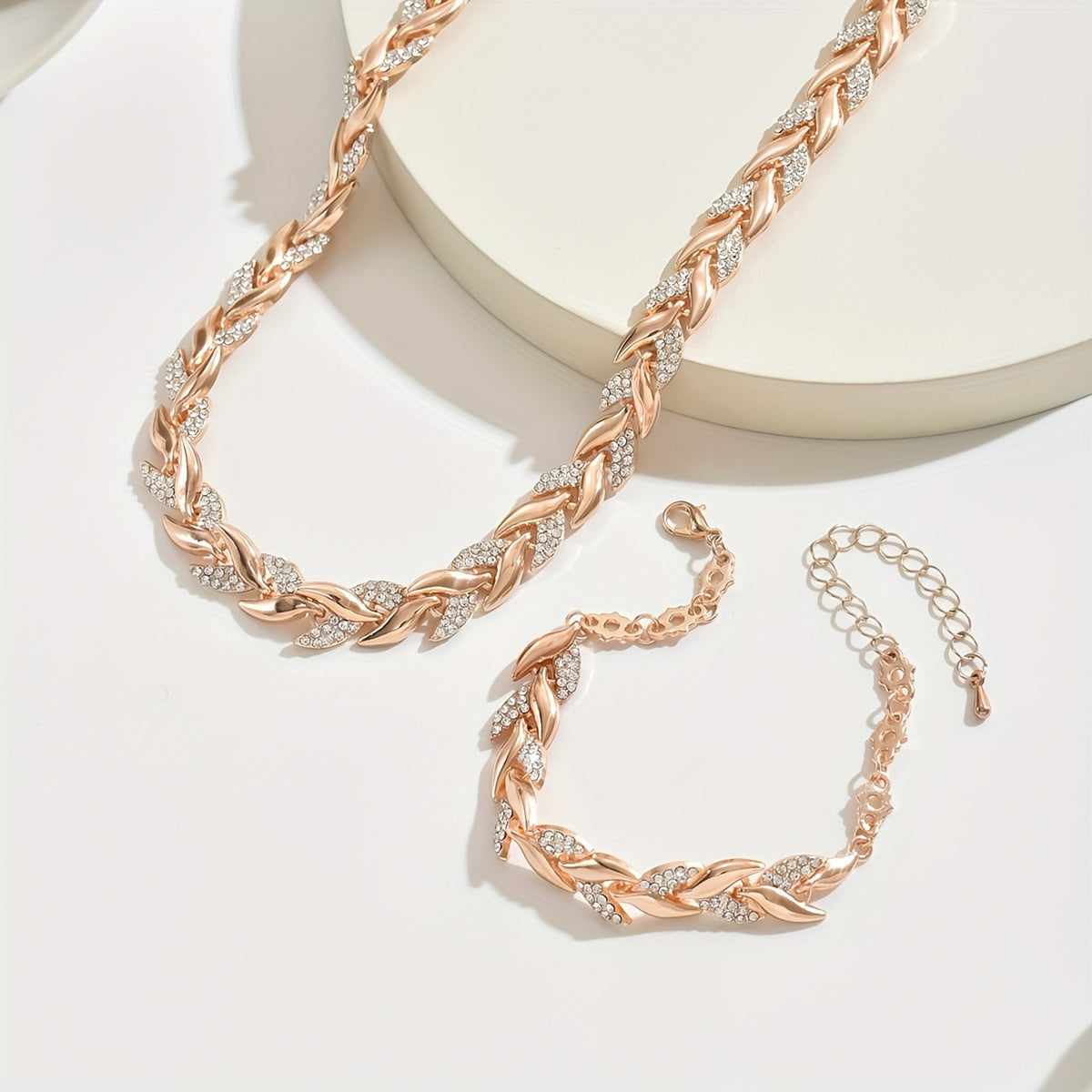 Claudine | Collar y Pulsera de cola de pez hecho a mano
