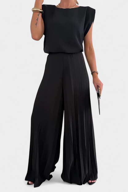 Liora | Conjunto de Dos Piezas con Top Estructurado y Pantalón Plisado