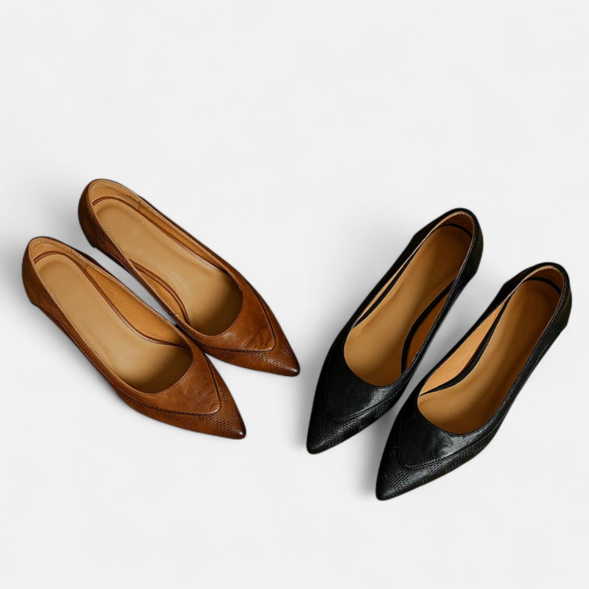 Regina | Escarpín de Piel con Textura y Tacón Kitten