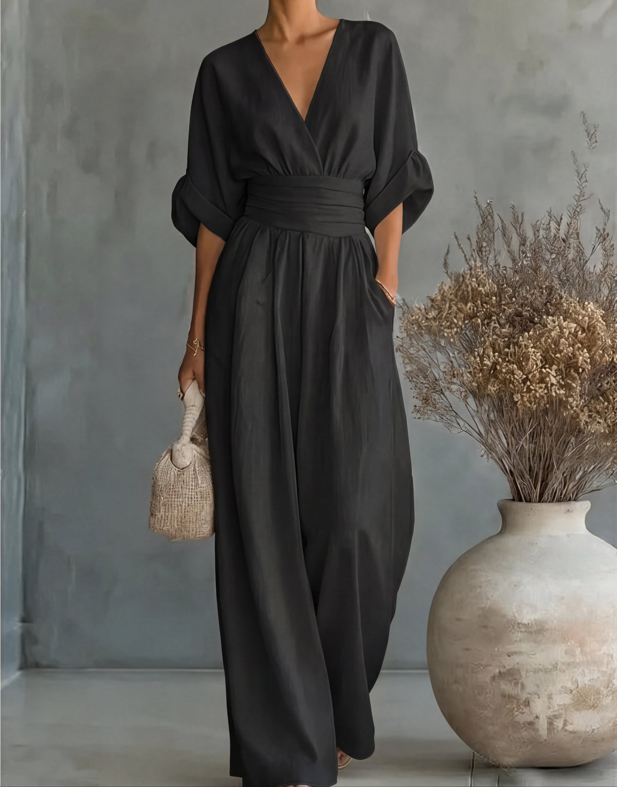 Ileana | Mono Largo Fluido con Escote en V