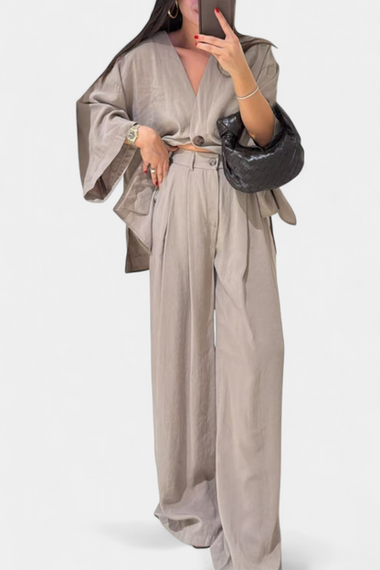 Eli | Conjunto Oversize de Top con Cuello en V y Pantalón Recto