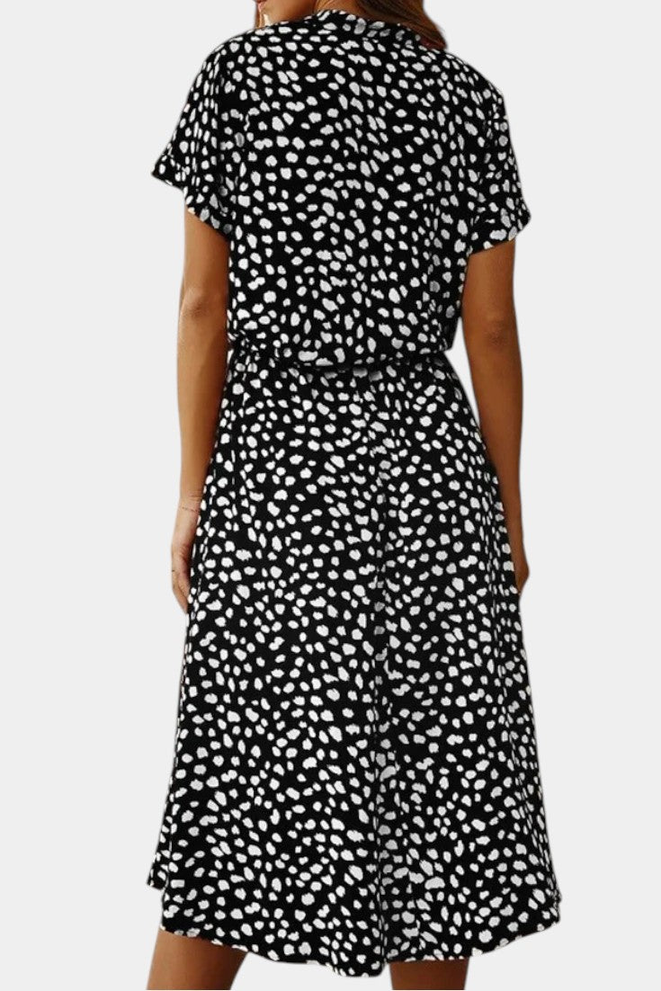 Rovena | Vestido Midi de Lunares con Cuello Camisero y Cintura Ajustable