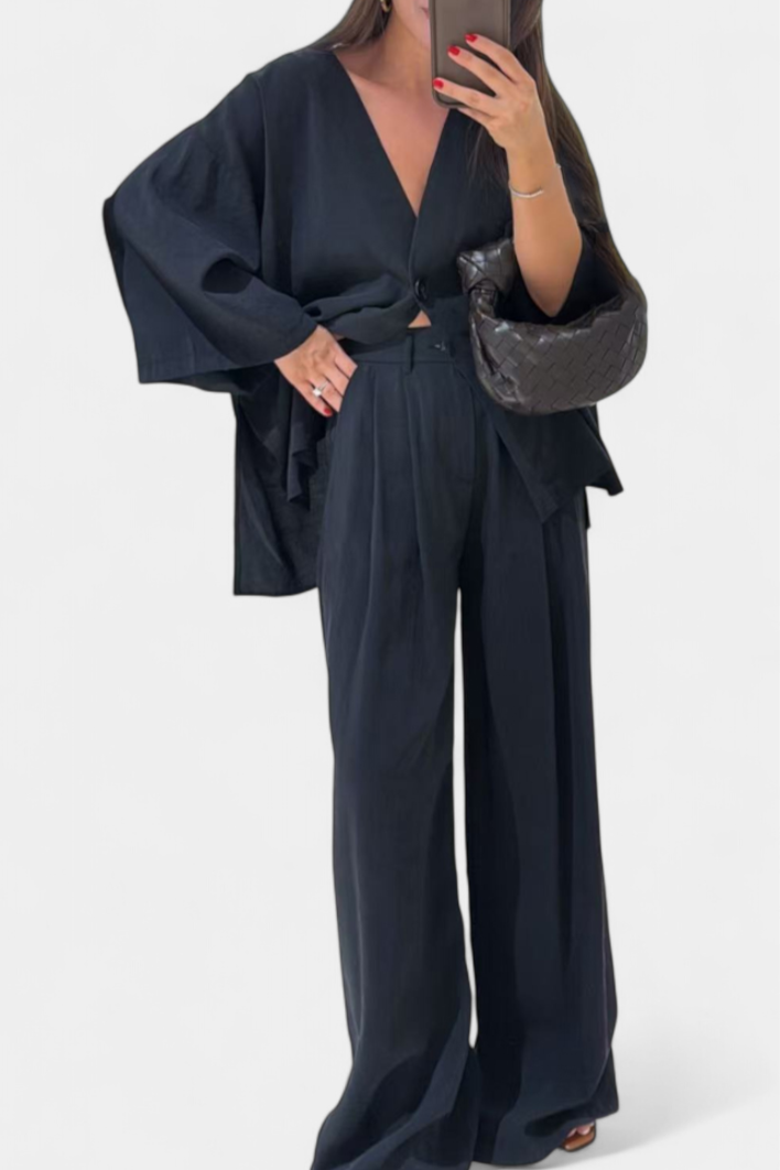 Eli | Conjunto Oversize de Top con Cuello en V y Pantalón Recto