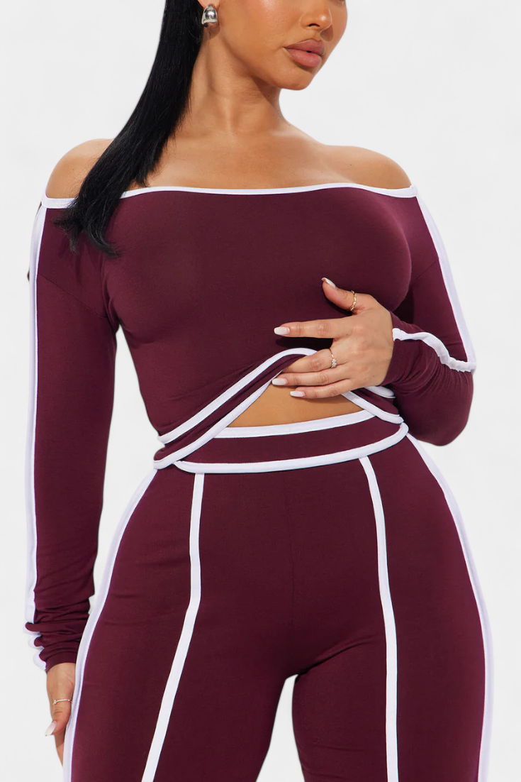 Krystelle | Conjunto Off-Shoulder con Pantalón de Corte Recto