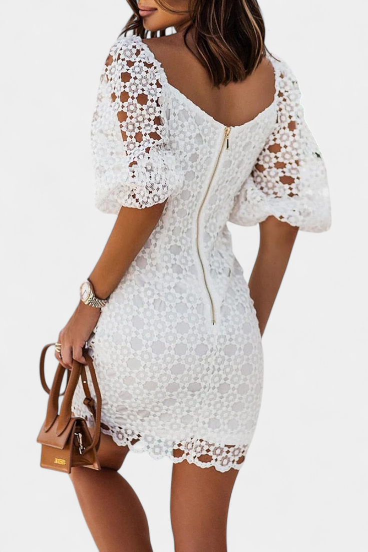 Engracia | Vestido Corto de Encaje con Mangas Abullonadas