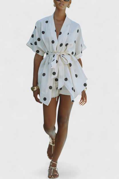 Carmina | Conjunto de Kimono con Nudo y Shorts con Lunares