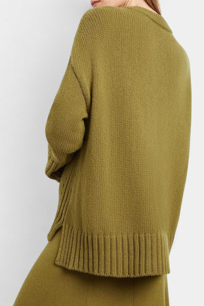 Patricia | Conjunto de Suéter de Cuello Alto y Falda Maxi