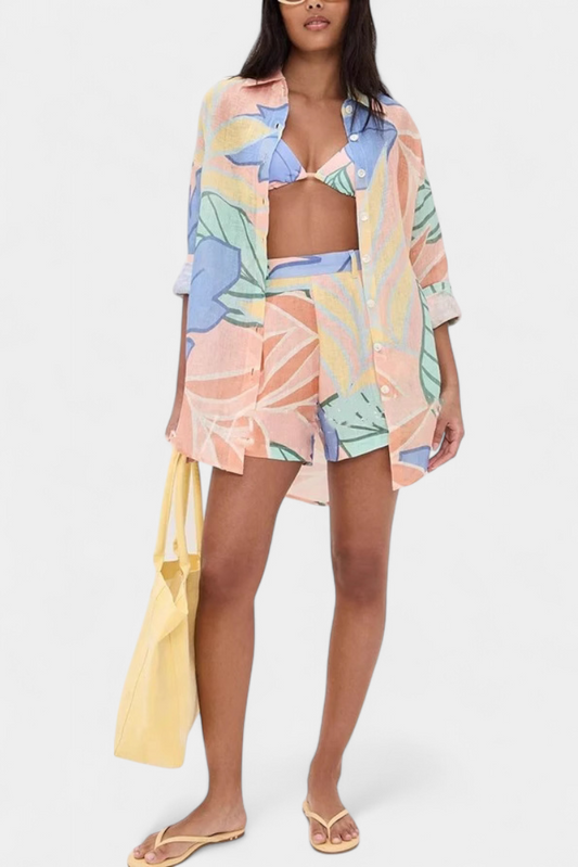 Lumina | Conjunto Tropical con Camisa Holgada y Shorts de Cintura Alta