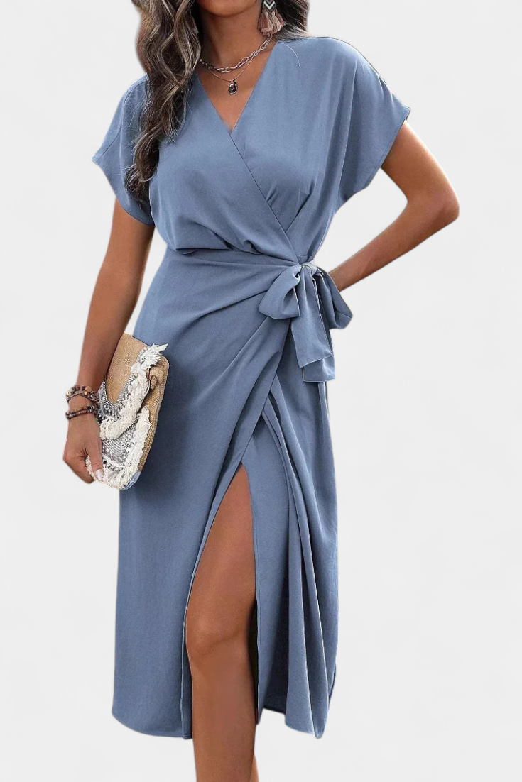 Begoña | Vestido Cruzado con Cinturón y Abertura Sutil