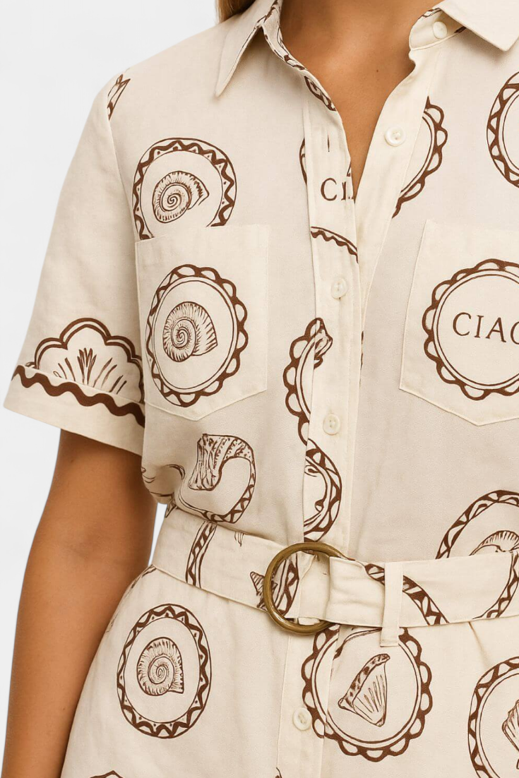 Jéssica-Rafaela | Mono Camiseta con Detalle de Concha y Botones