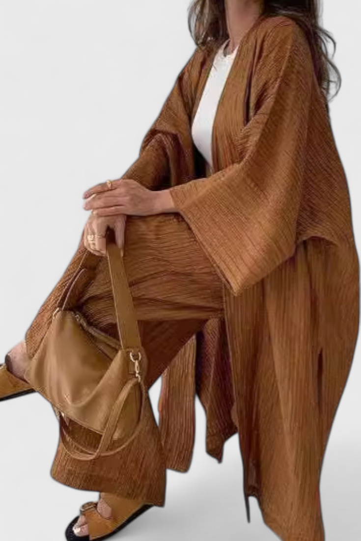 Alexandra | Conjunto Relajado de Dos Piezas con Kimono Largo