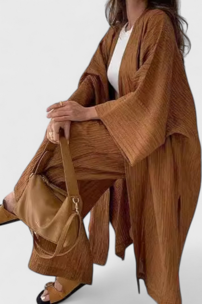 Alexandra | Conjunto Relajado de Dos Piezas con Kimono Largo