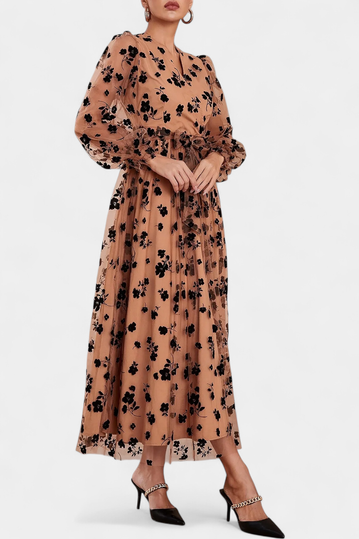 Iolanda | Vestido Maxi de Encaje Floral con Mangas de Linterna