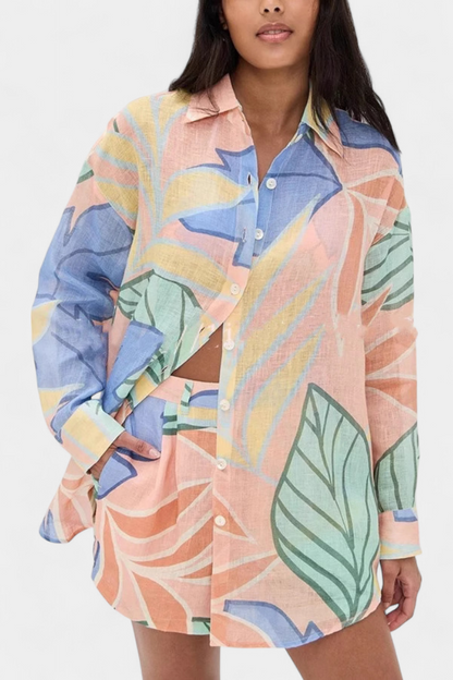 Lumina | Conjunto Tropical con Camisa Holgada y Shorts de Cintura Alta