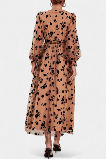 Iolanda | Vestido Maxi de Encaje Floral con Mangas de Linterna