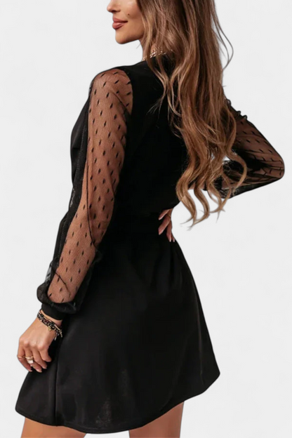 Calandra | Vestido Mini Elegante con Escote Sofisticado y Silueta Favorecedora