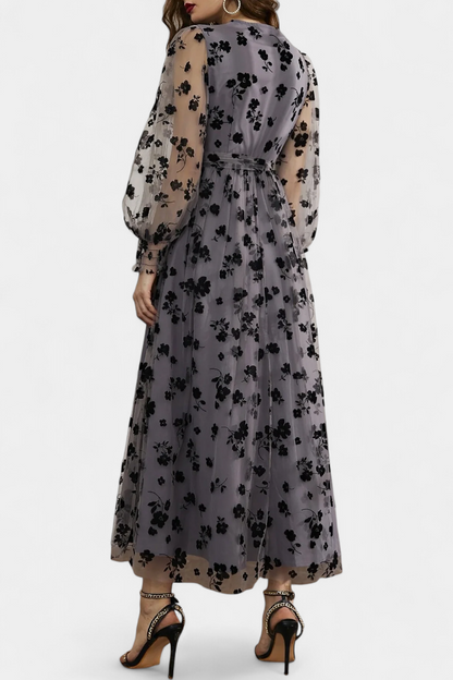 Iolanda | Vestido Maxi de Encaje Floral con Mangas de Linterna