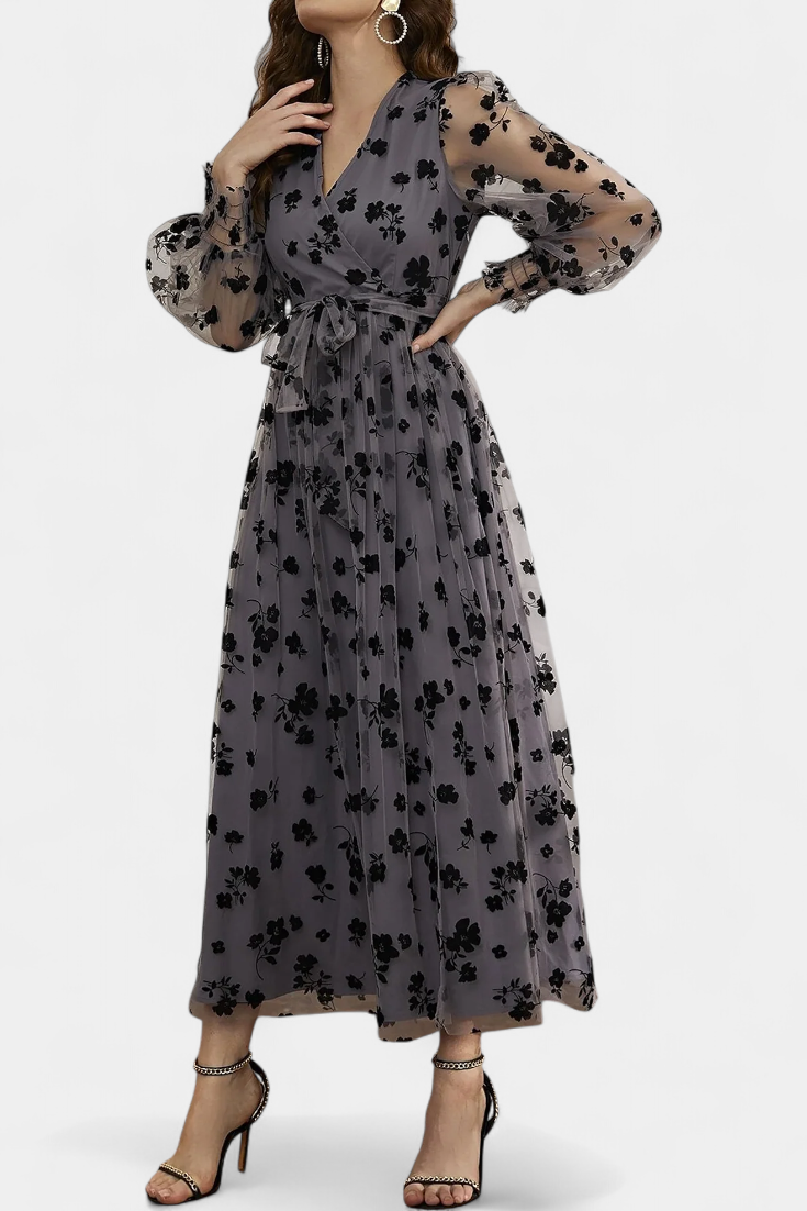 Iolanda | Vestido Maxi de Encaje Floral con Mangas de Linterna