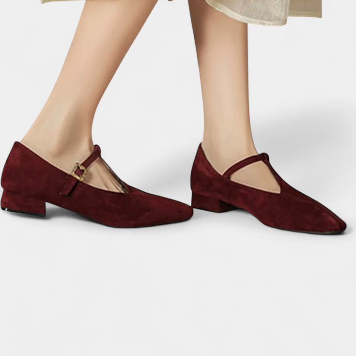 Elly | Tacones Bajos con Tira y Hebilla
