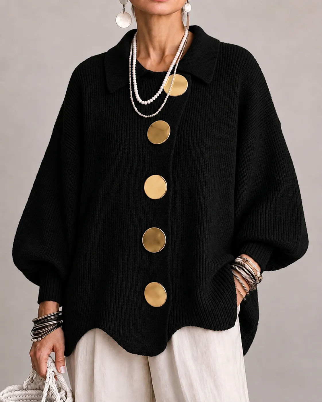Stefania | Cárdigan Oversize con Cuello y Botones Metálicos