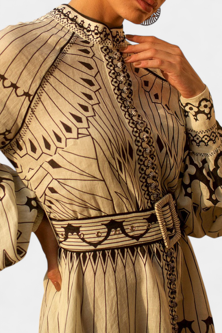 Kelly-Kelly | Vestido Maxi Botón Bordado de Estilo Folk